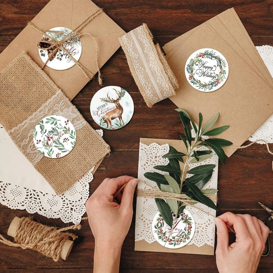 100–500 Christmas Stickers – Round Paper Labels (2.5cm) for Bedroom Décor, Gift Boxes & Festive Styling (2025 Edition)